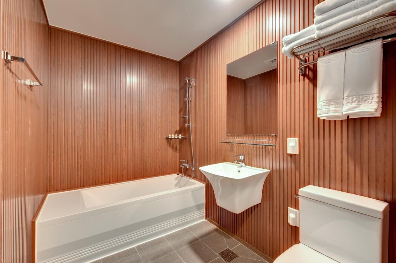 Sea Moon Tourist Hotel Inczhon Zewnętrze zdjęcie