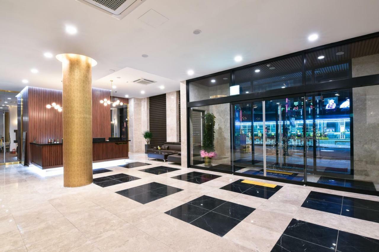 Sea Moon Tourist Hotel Inczhon Zewnętrze zdjęcie
